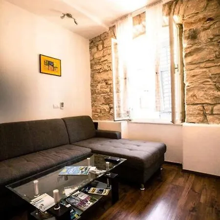 아파트 Arena View From The 풀라